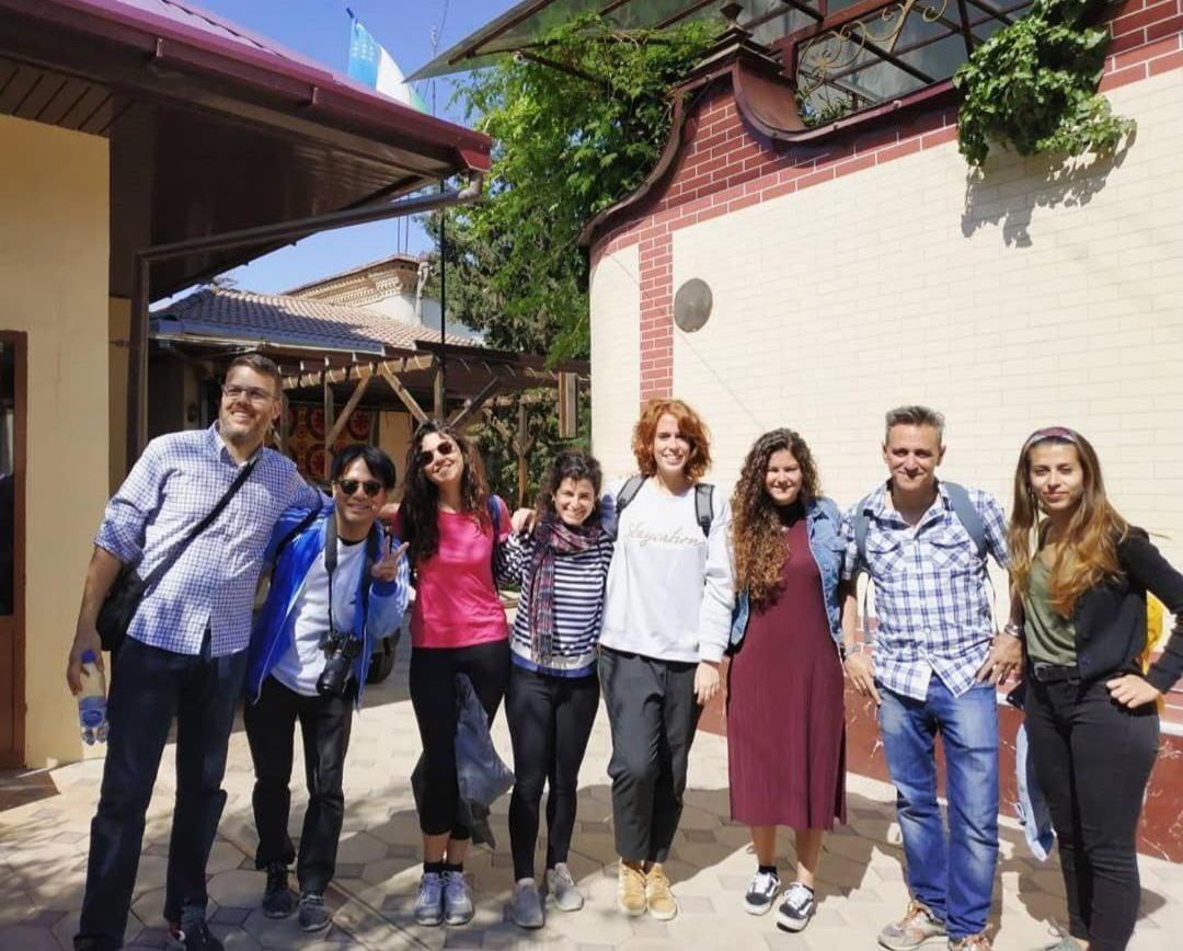 Sim Sim Hostel & Guest House Near The Church Samarkand Bagian luar foto