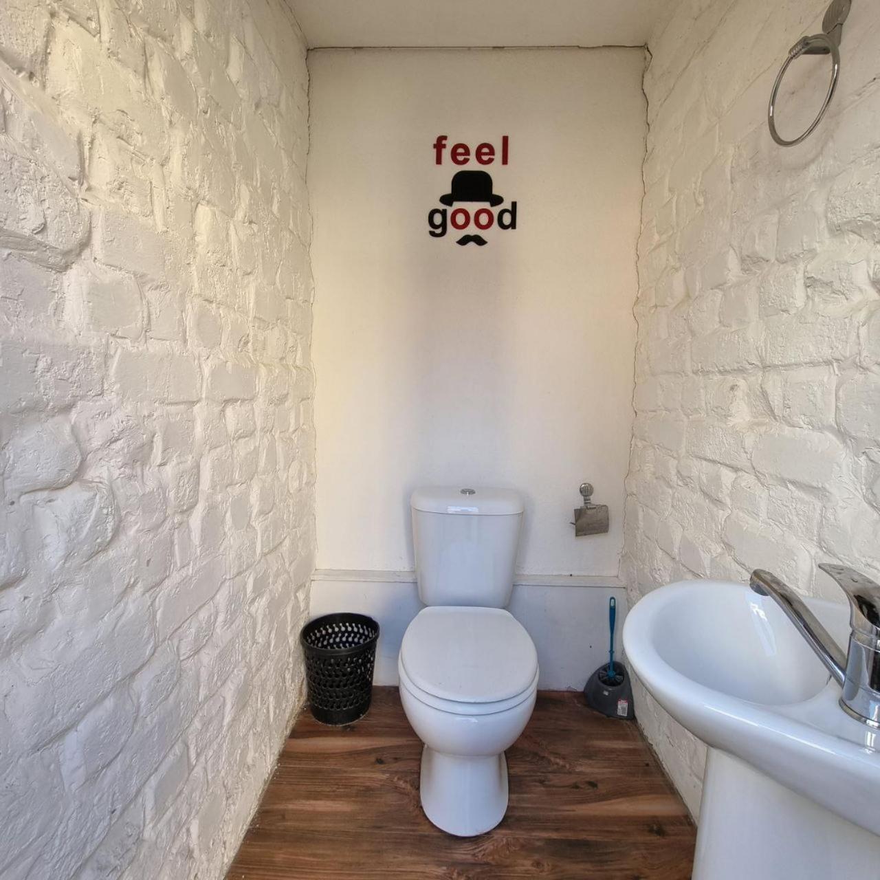 Sim Sim Hostel & Guest House Near The Church Samarkand Bagian luar foto